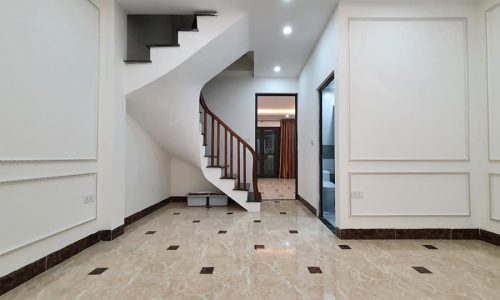 Trần Khất Chân nhà mới, ngõ to, gần phố, nội thất sanh chảnh; DT53m2; 5T; MT4.3m; Giá 4.55 tỷ
